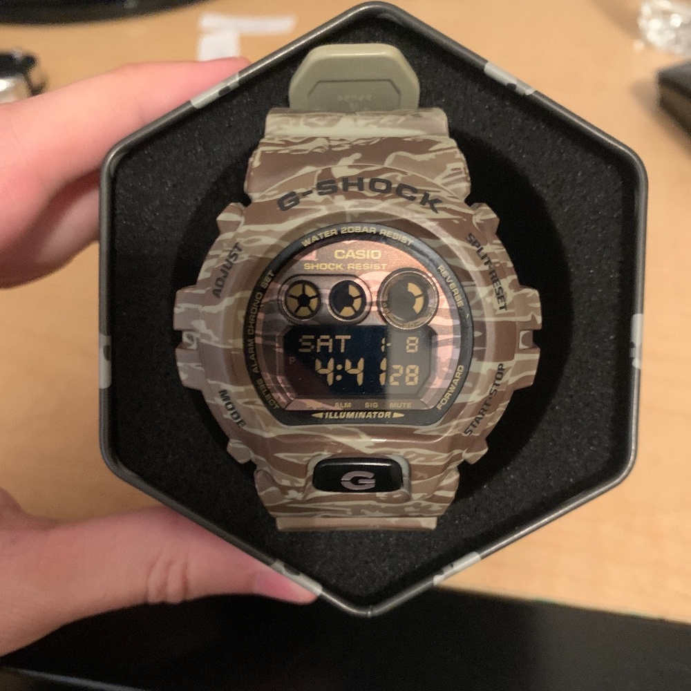 G shock  Mens Watch Model gd-x6900